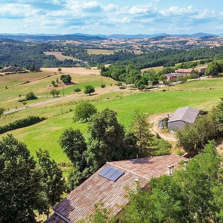 Le Duzon Avec Piscine 3*